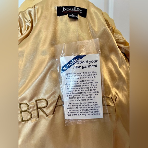 Studded Beige Leather Jacket - Picture 7 of 11